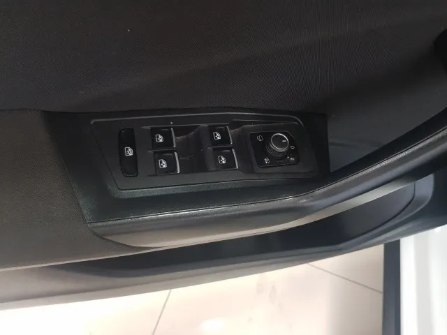 Volkswagen T-ROC  de segunda Mano en Málaga