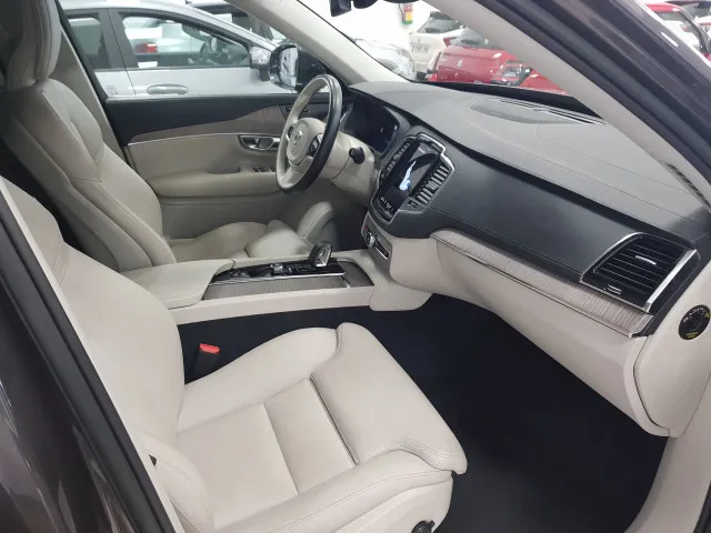 Volvo XC90  de segunda Mano en Málaga