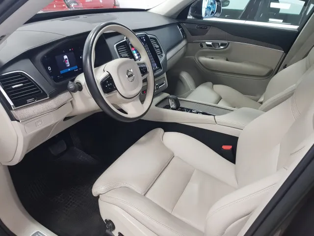 Volvo XC90  de segunda Mano en Málaga