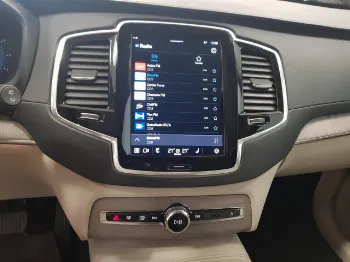 Miniatura Volvo XC90
